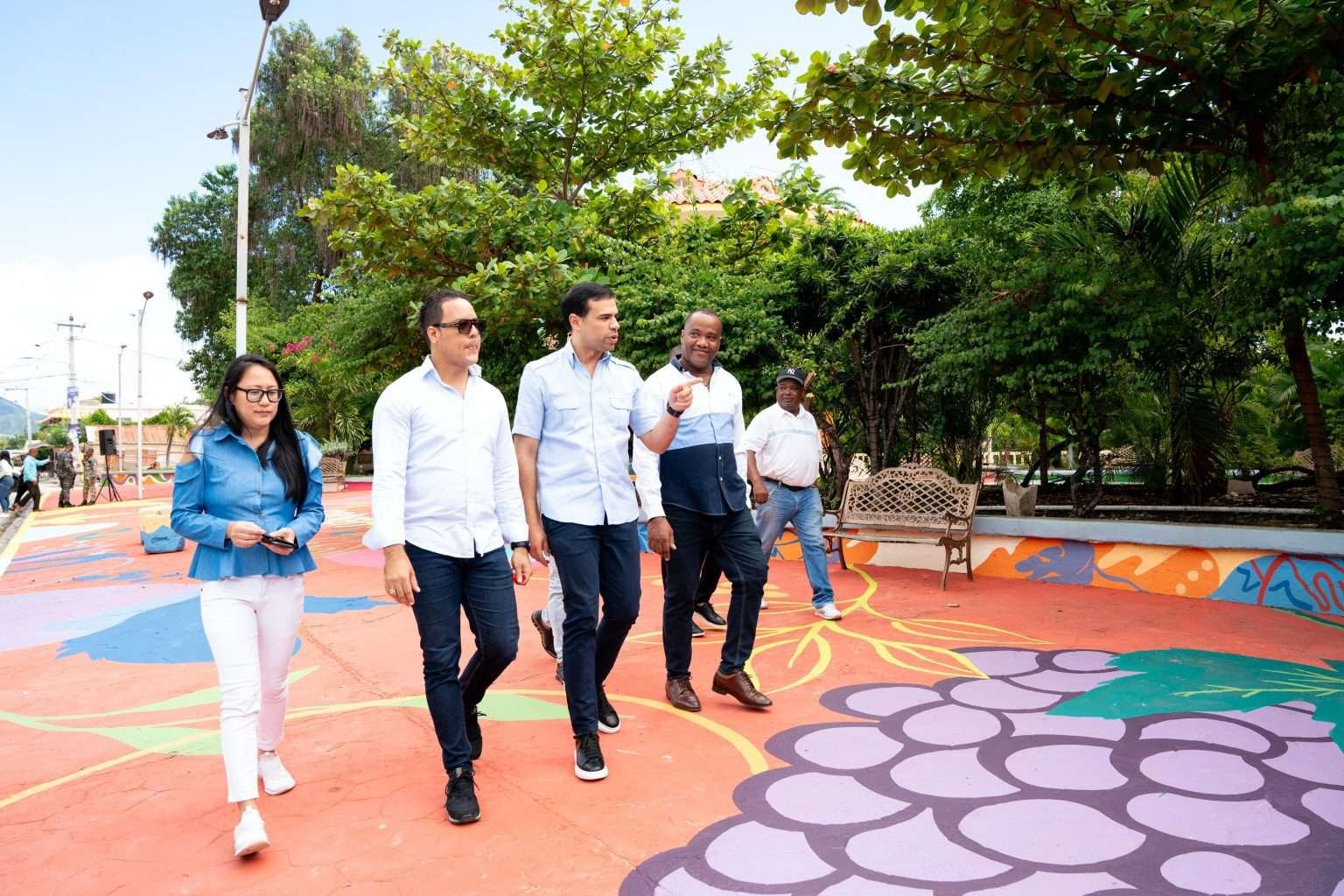 Roberto Ángel revela fueron intervenidos 26,050 m2 de arte público en más de 50 municipios del país este año