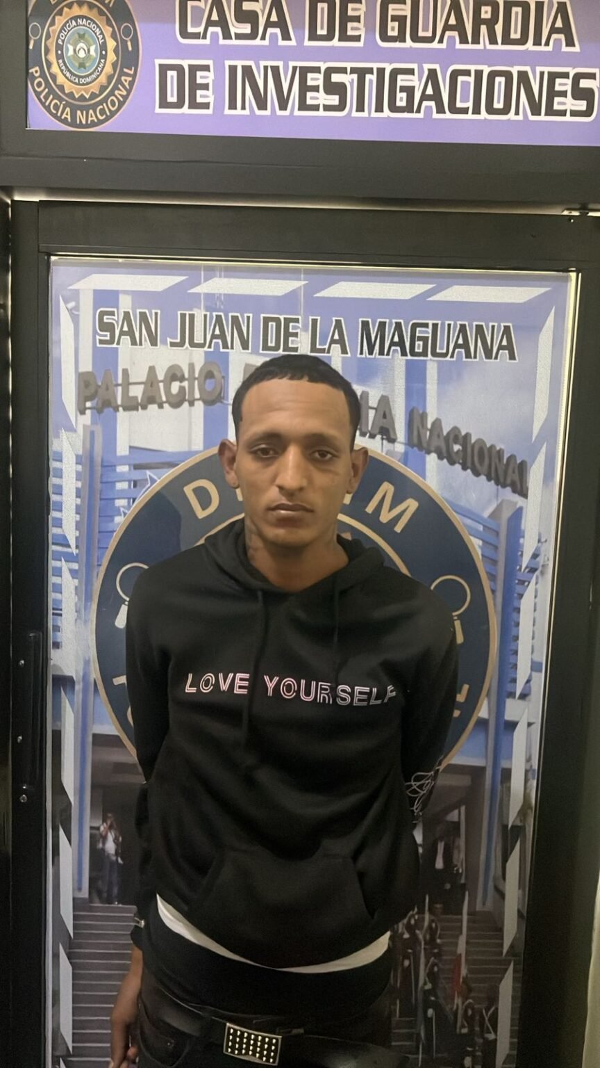 Cae abatido presunto delincuente que enfrentó patrulla policial en Pedro Brand