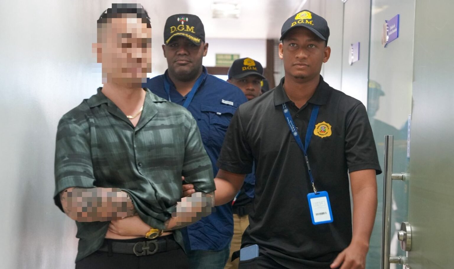 Impunen multa a tienda china Mudan por contratar haitianos indocumentados