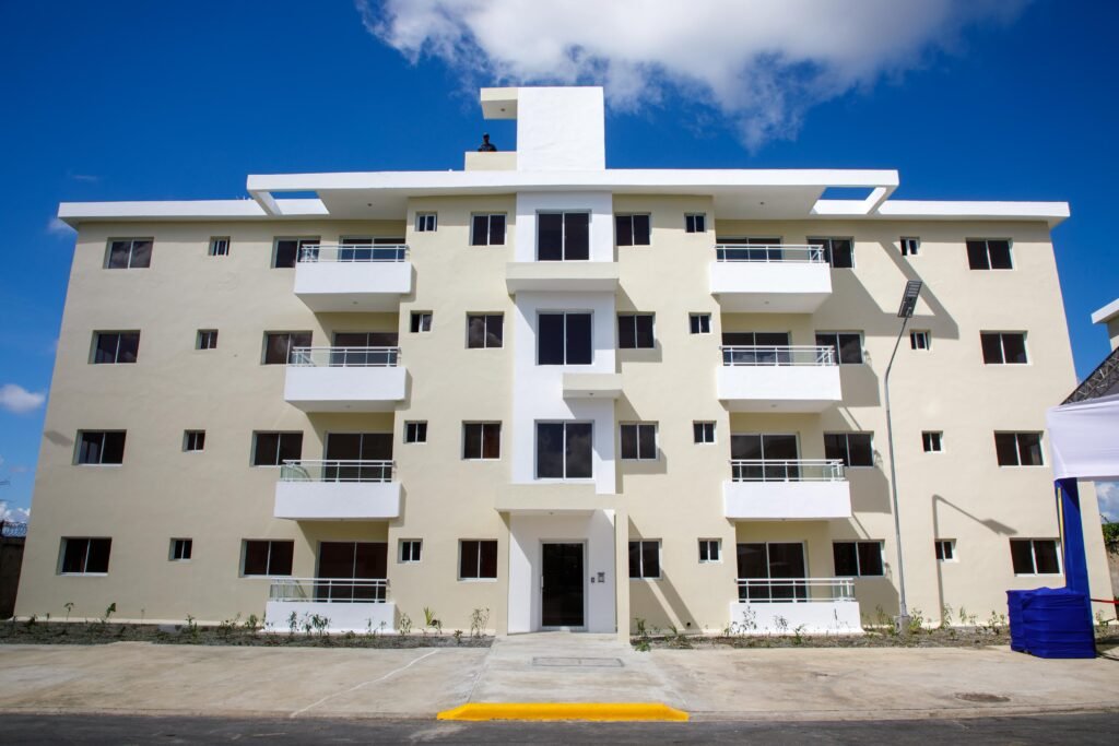 Abinader relanza programa Mi Vivienda, que proyecta más de 8,300 apartamentos para beneficiar a 25,000 dominicanos