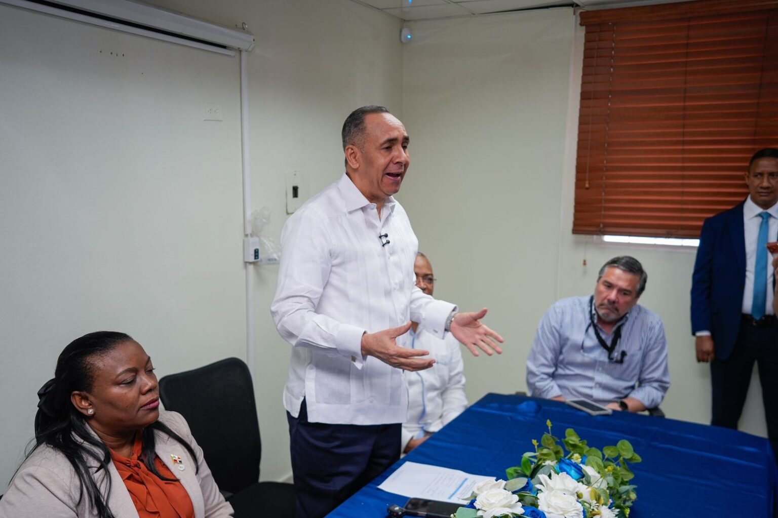 Sectores productivos de San Pedro de Macorís respaldan instalación del INFOTEP en el sector de Santa Fe