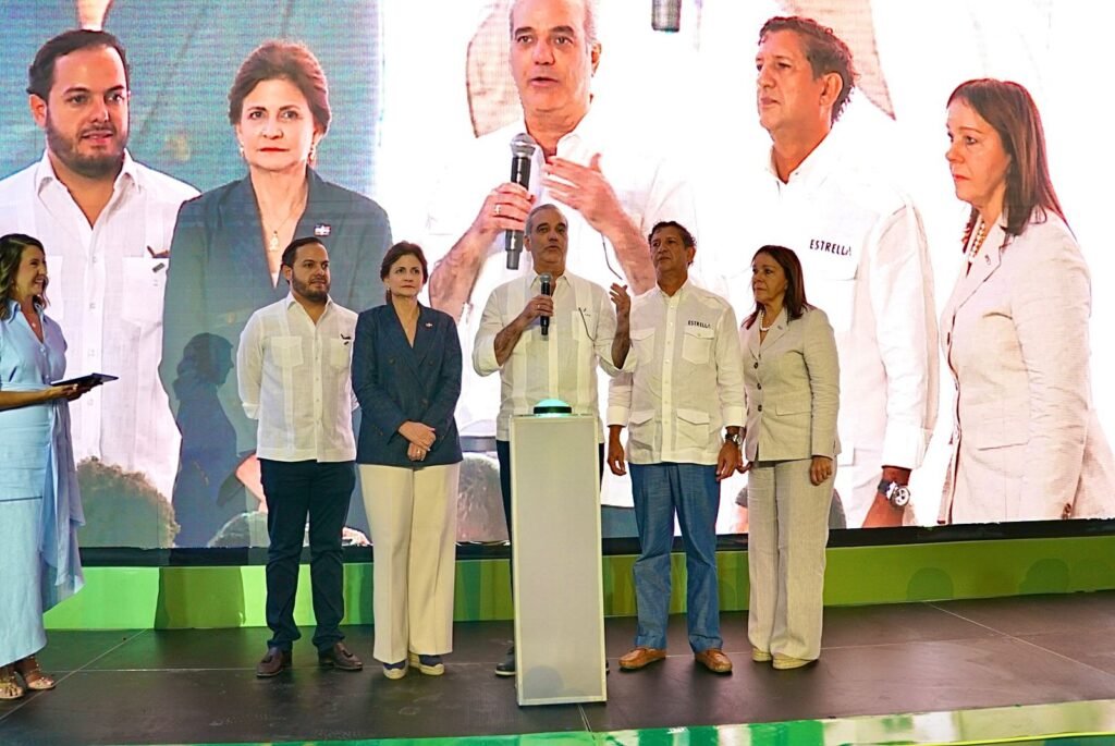 Empresario Manuel Estrella destaca estabilidad económica y crecimiento sostenido para invertir en el país