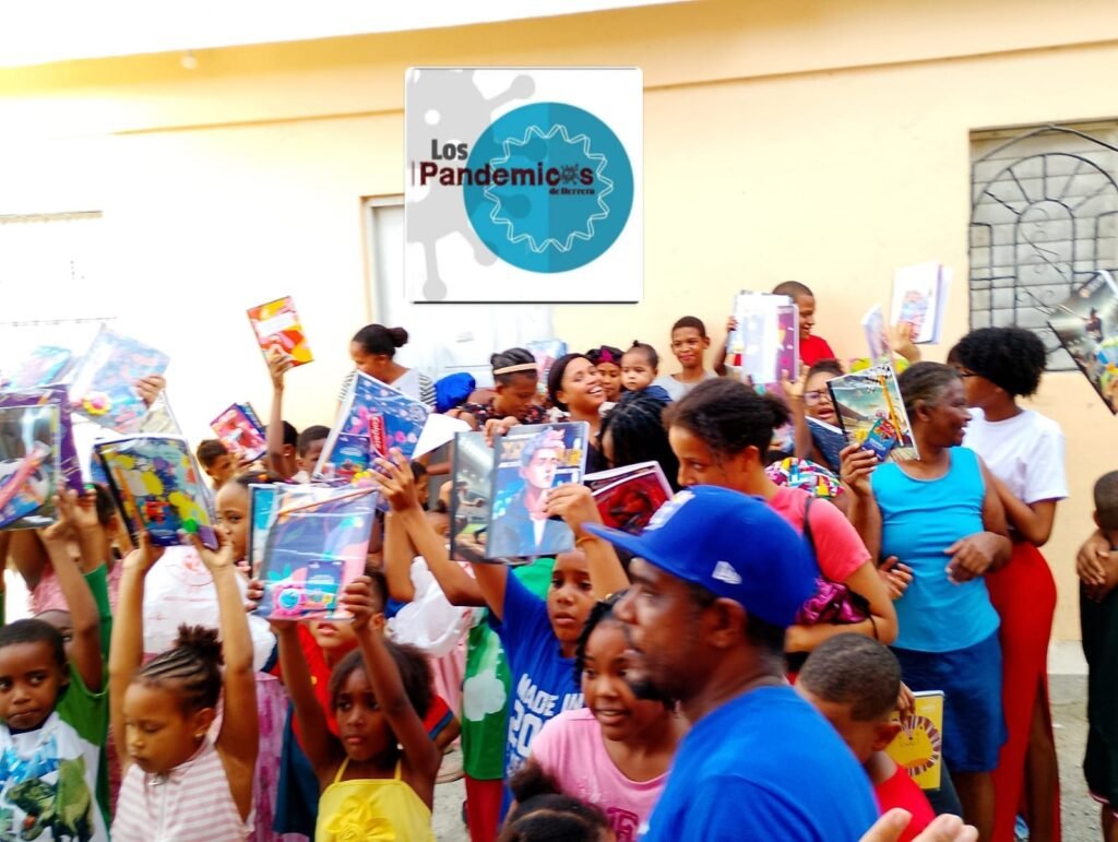 Fundación Los Pandémicos de Herrera realiza tres jornadas de entrega de útiles escolares
