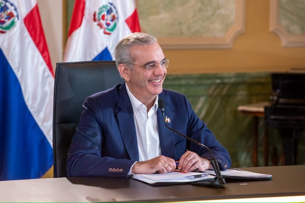 Gobierno triplica viviendas encontradas en Ciudad Juan Bosch: pasaron de 4,600 a 16,800, proyecto estaba quebrado