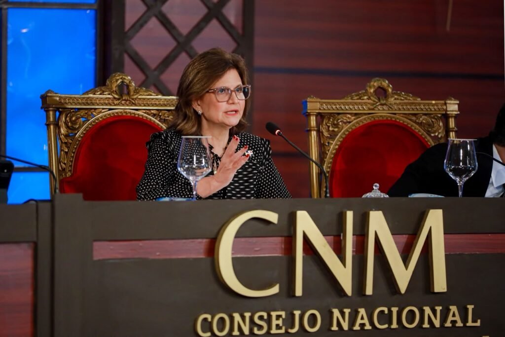 Dos aspirantes a jueces de la Suprema Corte declinan; vicepresidenta encabeza segunda jornada del CNM